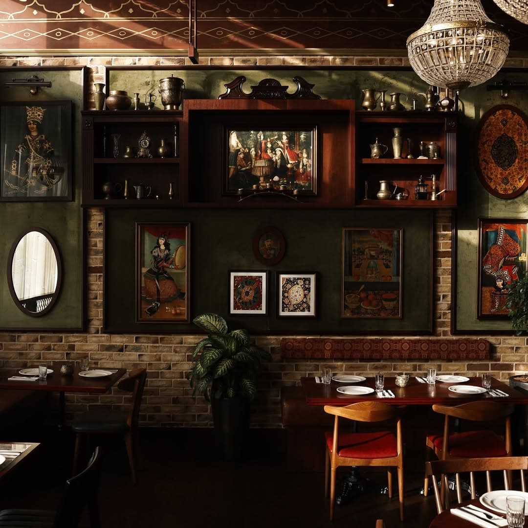 Middle Eastern Restaurants in Jumeirah — featured venue
