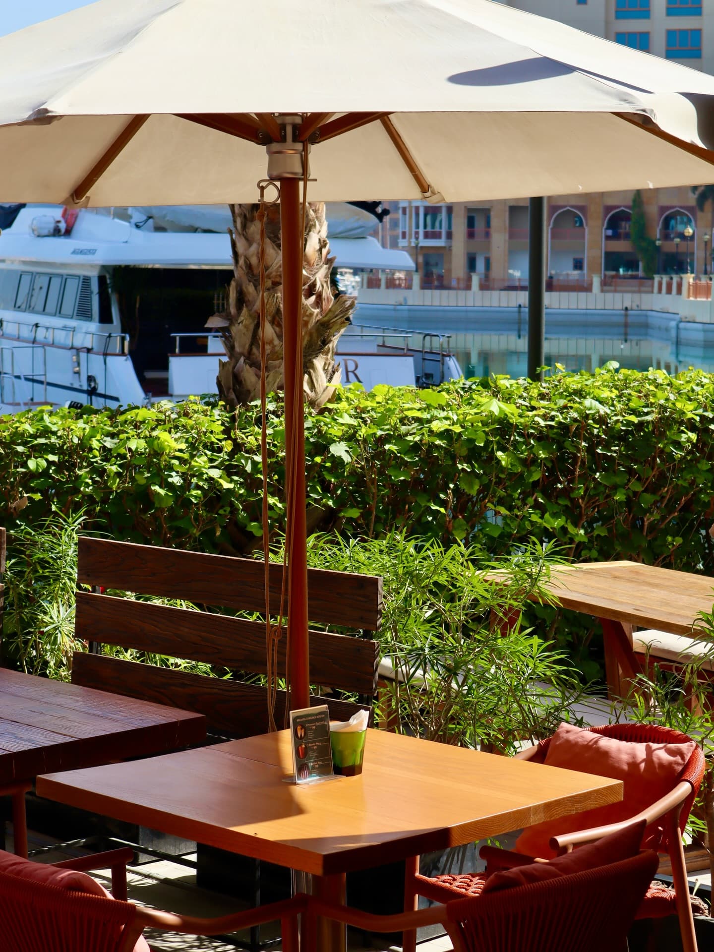Ella's Eatery 2