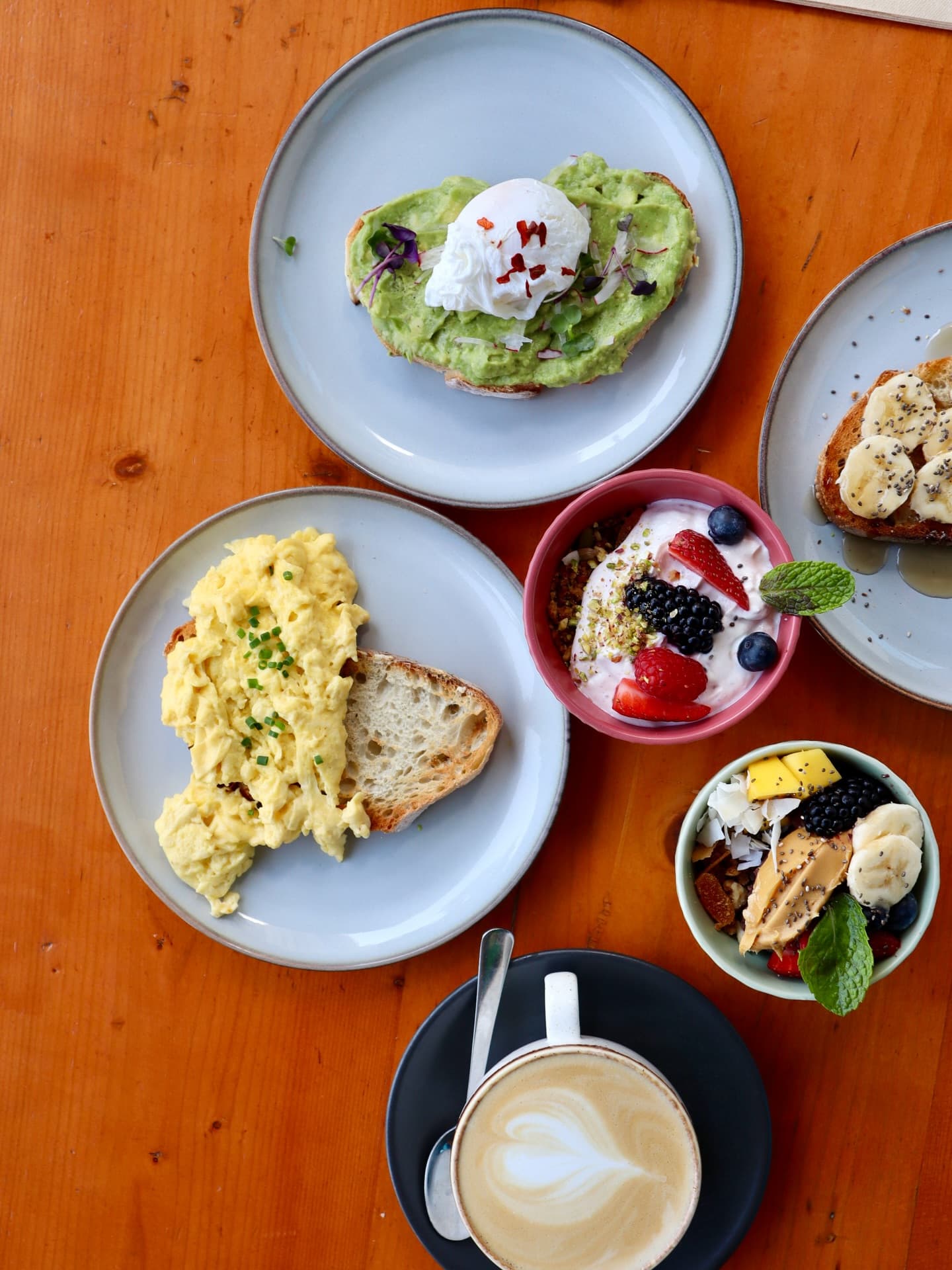 Ella's Eatery 6
