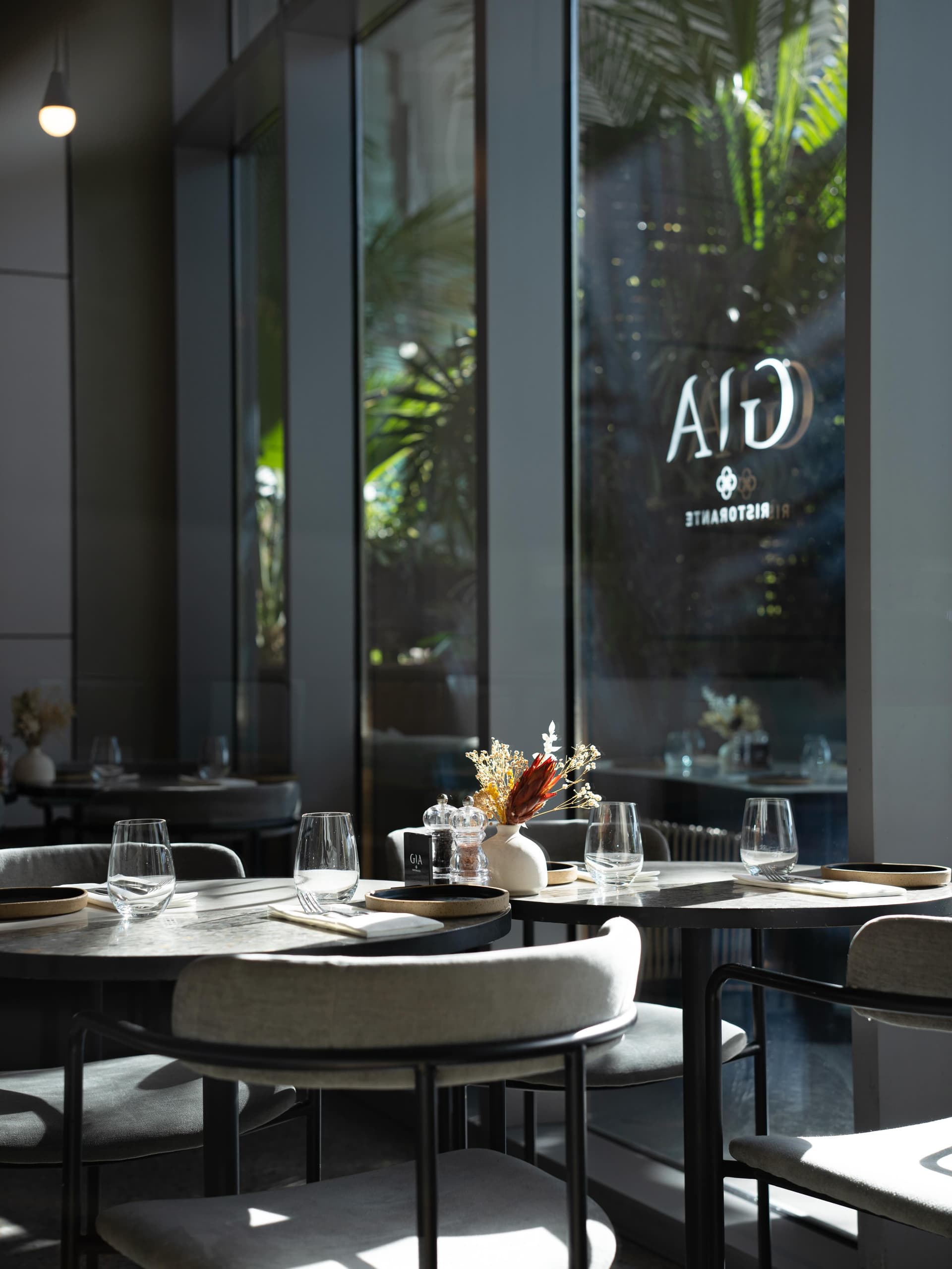 GIA – Dubai Mall 2