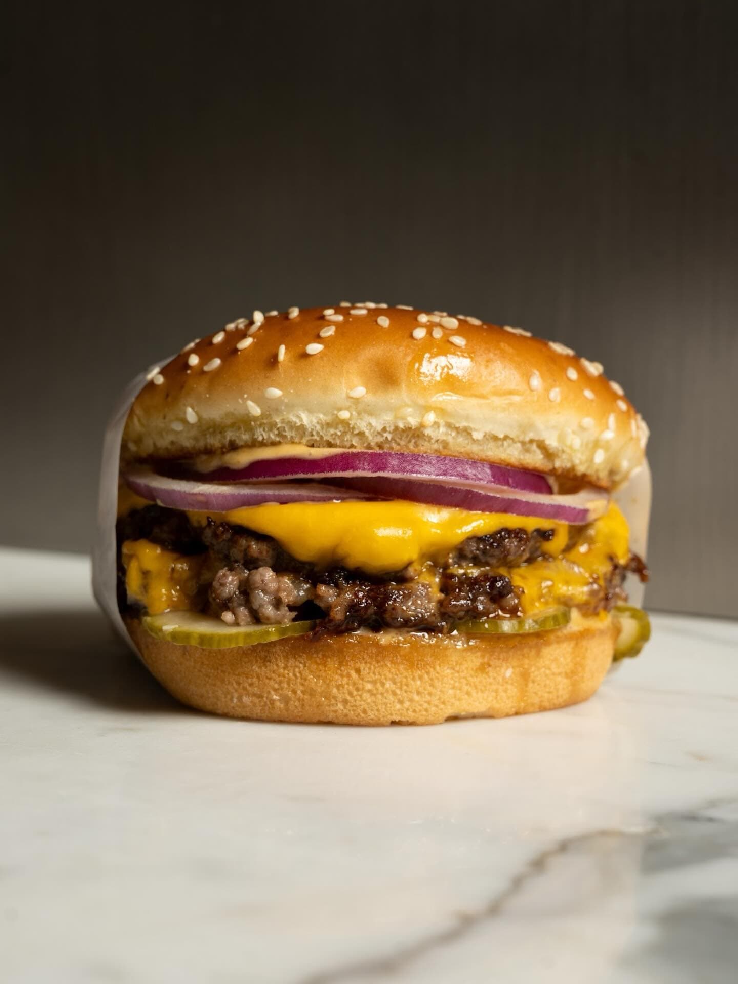 Jona’s Burger 2