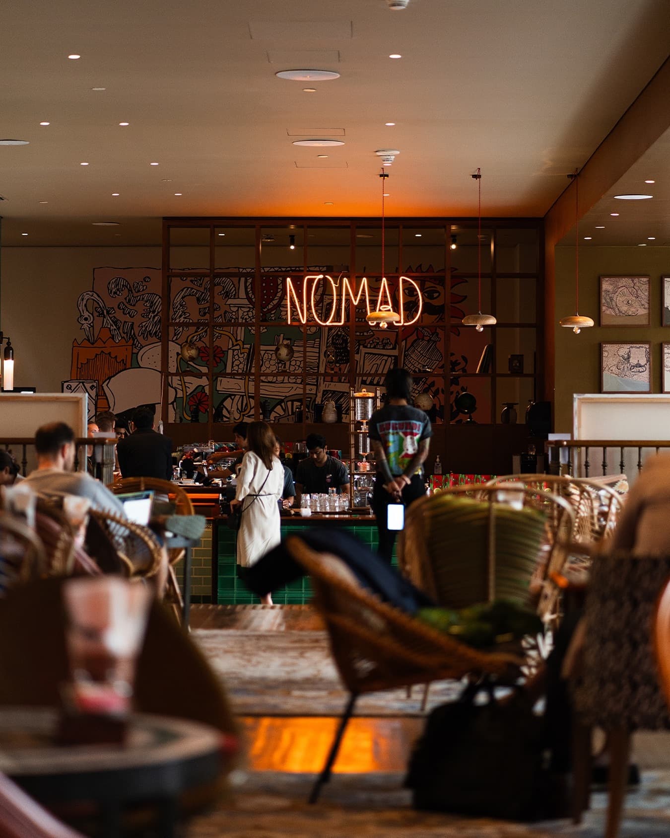 Nomad Day Bar 1