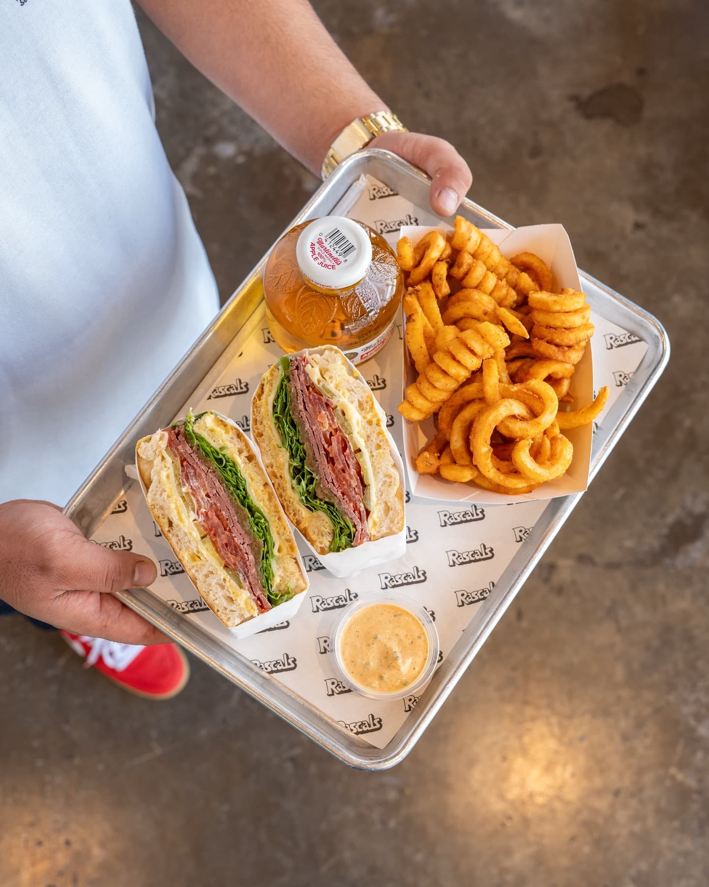 Rascals Deli 4