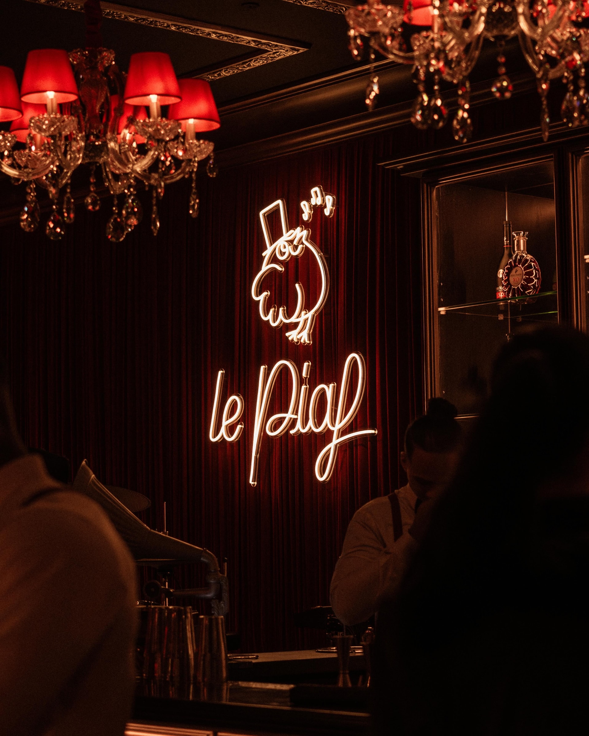 The le Piaf neon sign