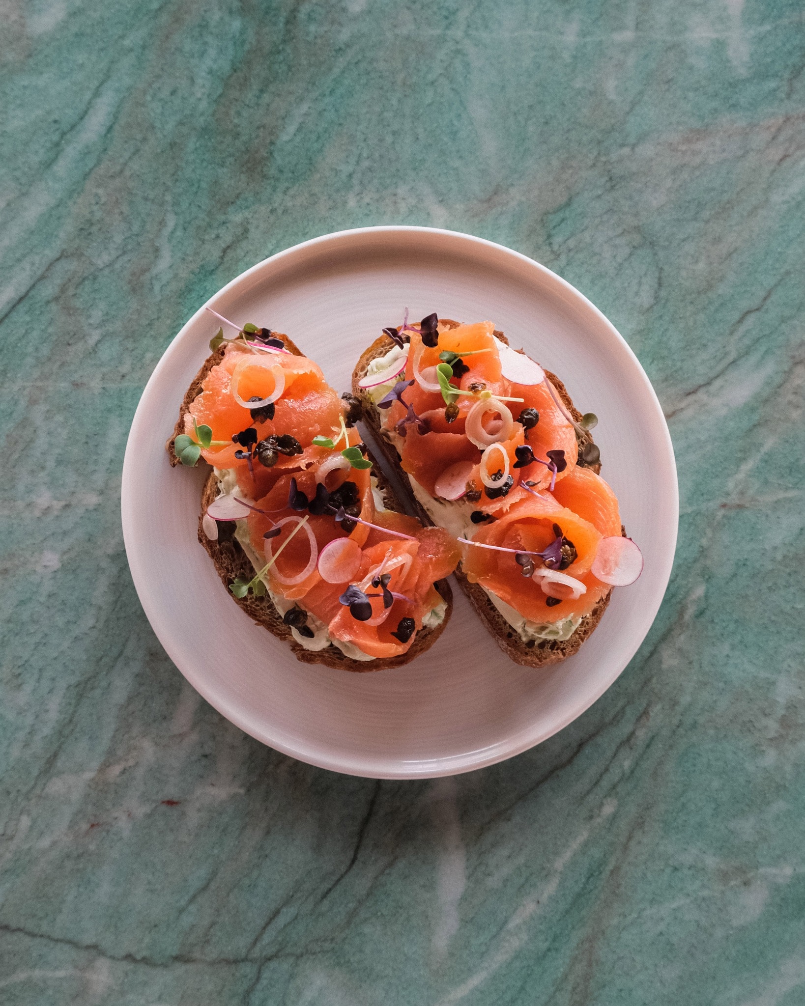 Salmon toasts at NETTE