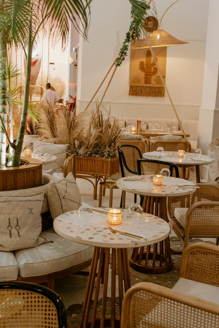 Boho tables inside Brunch & Cake Wasl 51